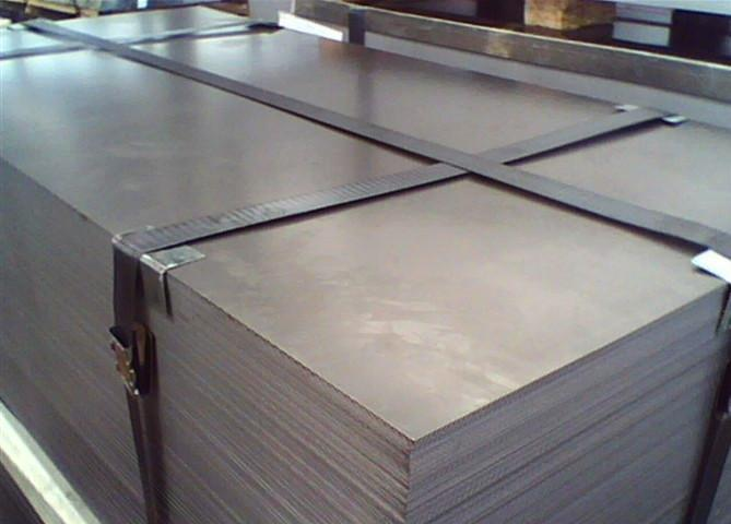 Q355 hot-rolled steel plate is a type of low-alloy high-strength structural steel plate