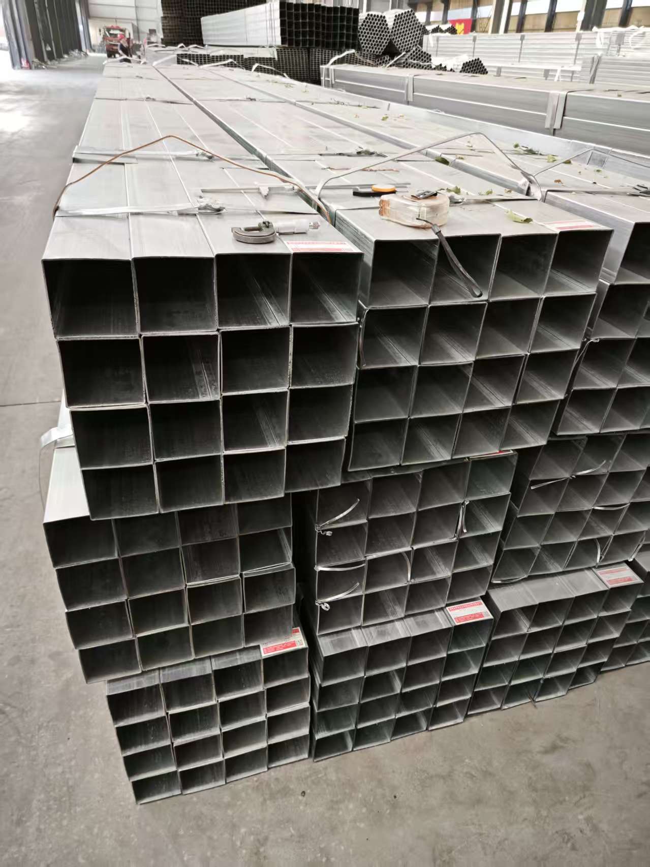 Galvanized Square & Rectangular Steel Tubes: A Durable Solution for Modern Structural Applications